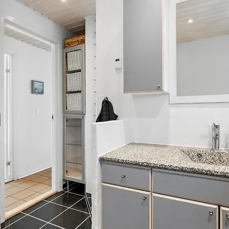 Gorgeous In With Sauna Holiday home