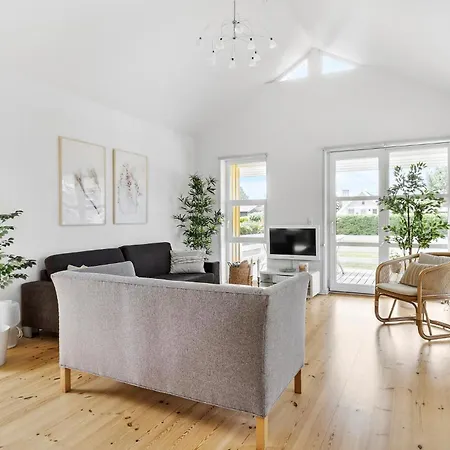 Holiday home Gorgeous In With Sauna *