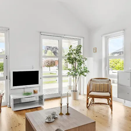 Gorgeous In With Sauna Holiday home *