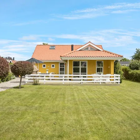 Gorgeous In With Sauna Holiday home Otterup