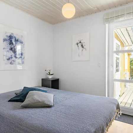 Gorgeous In With Sauna Holiday home Otterup